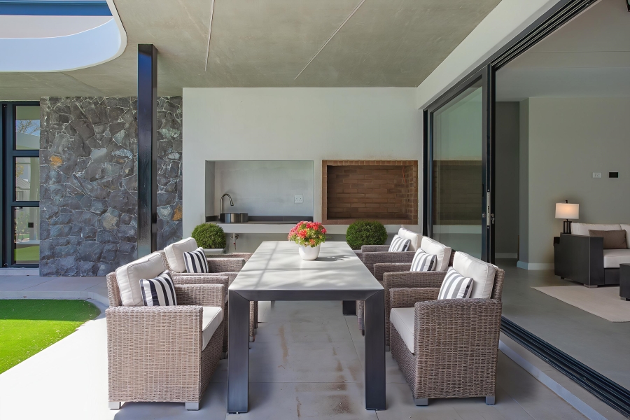 4 Bedroom Property for Sale in Pearl Valley at Val de Vie Western Cape